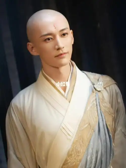 刘学义光头6902造型大家喜欢吗71