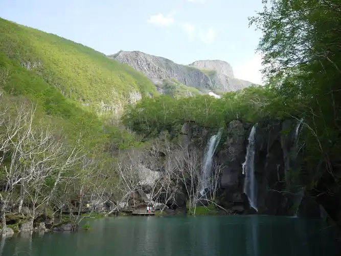 【携程攻略】长白山北坡小天池景点,长白山以北3公里的这个人称"小