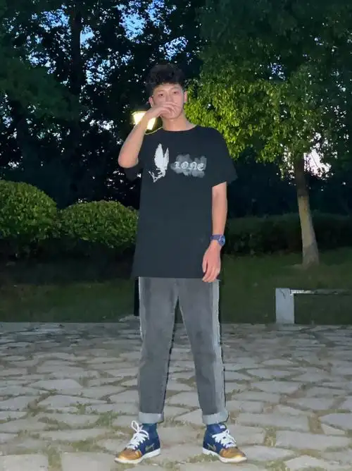 打出一米会暴露你的身高