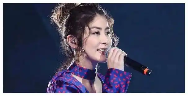 慈善典范:29载无绯闻,以爱照亮希望之路,闪耀人心._陈慧琳_名利_歌坛