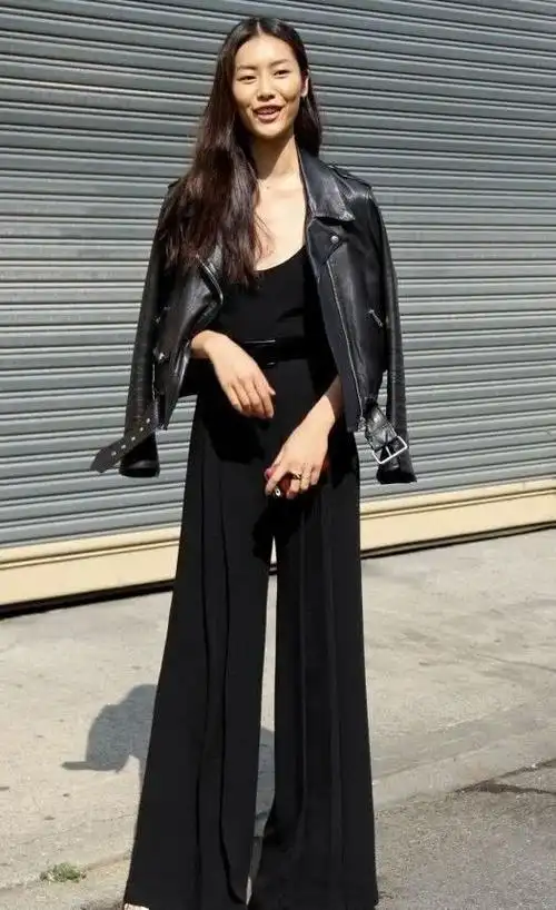 春光灿烂的日子要来啦春天怎么挑选和搭配皮衣