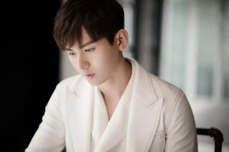 2021年谁会霸屏?肖战待播剧3部剧,任嘉伦4部,成毅5部