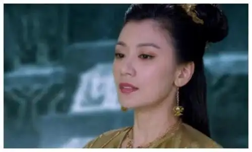 在这部《天龙八部》中,连配角都是由高圆圆等人作配,不得不说是一部