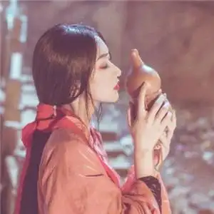 古风头像女喝酒