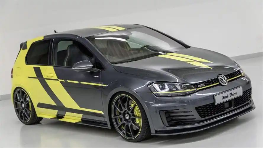 小钢炮大众高尔夫gti汽车电脑壁纸