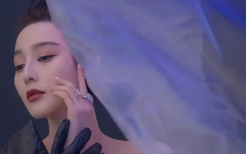 范冰冰性感冷艳写真桌面壁纸