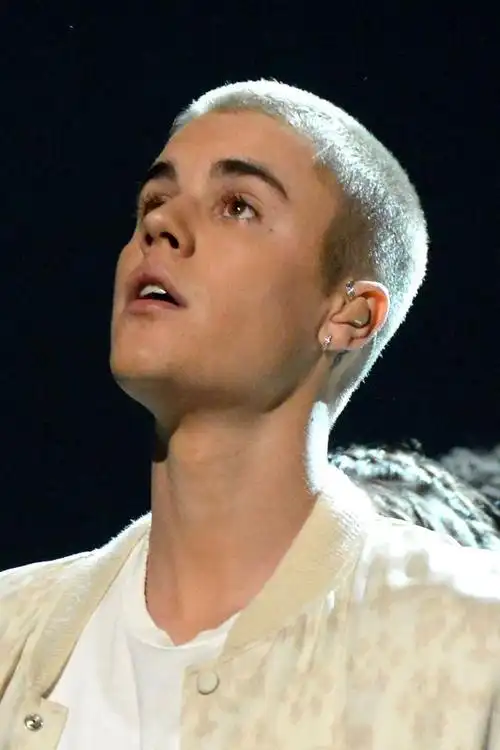 大家有没有贾斯汀比伯的高清帅照?-第12张图片-米白摄影工作室