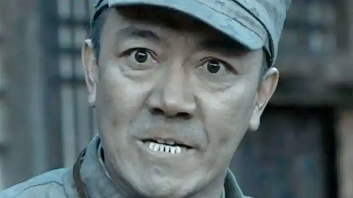 亮剑:李云龙打仗为何不怕犯错?除去才华,来看看他的靠山有多硬