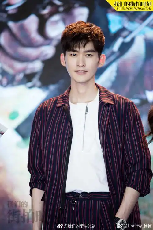 衣品好的国内男明星有哪些?