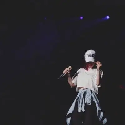 头像()小鹿搬运 邓紫棋