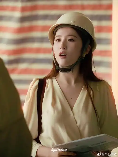 黄亦玫生娃摸鼻子是刘亦菲即兴发挥