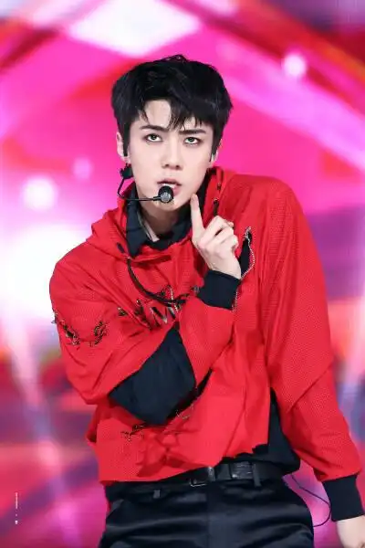 吴世勋 sehun monster时期