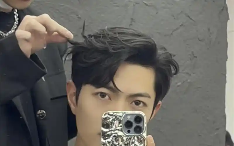 适合所有男生头型的三七半背头!点赞收藏,避免找不到!