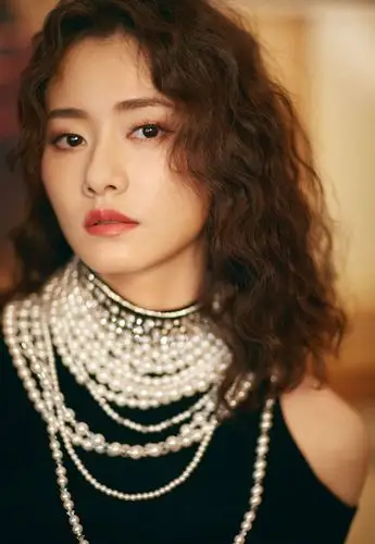 柴碧云发型是羊毛卷?看起来好有女人味