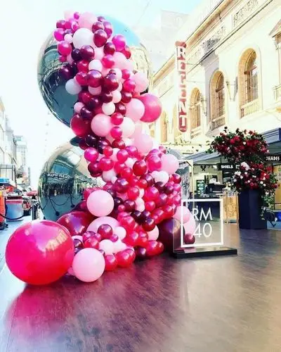 美图 气球类氛围布置,通道装饰灯规划参考