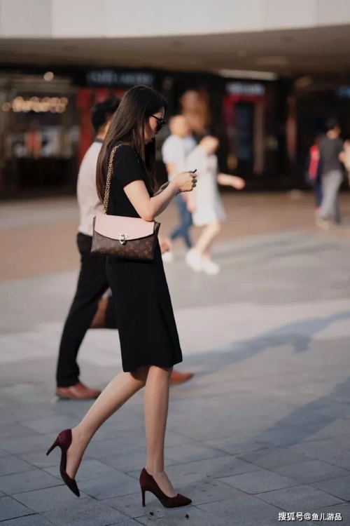 出街穿搭高跟鞋怎么搭配怎么迷人