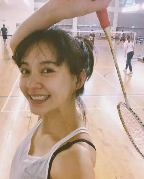 陈意涵发文:目前还找不到比生小孩更有成就感的事了_网友_张钧甯_女孩