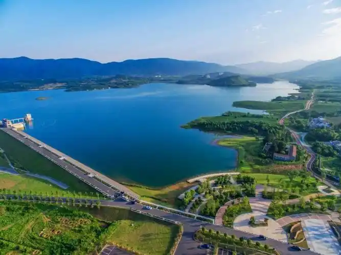 贯彻落实党代会精神访阳羡生态旅游度假区党工委副书记湖13镇党委