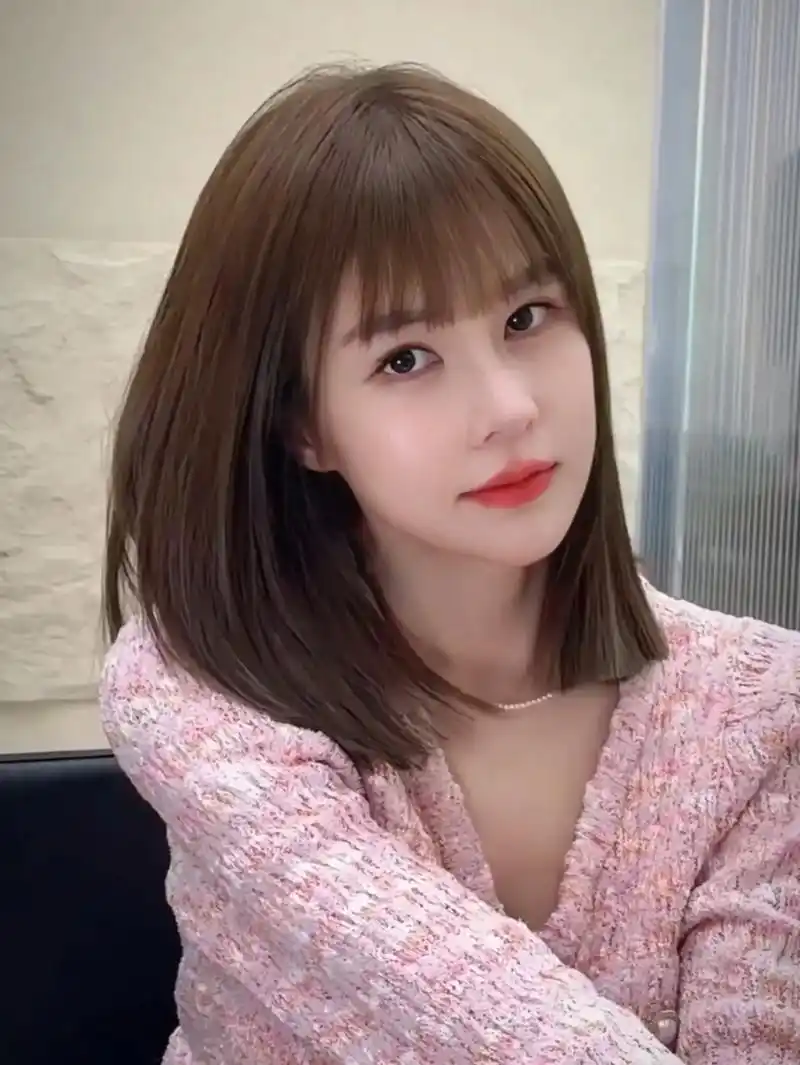 适合所有脸型女生的齐肩层次锁骨短发 减龄显脸小 最适合方圆脸 - 抖