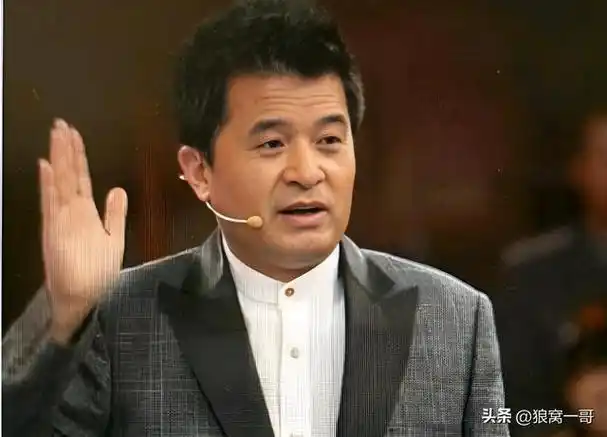 曾经的"毕姥爷",前央视央视主持人毕福剑现状如何