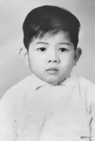 45,阿sa:同阿娇小时候好像,特别是眼睛