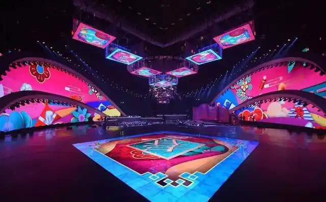 利用led屏的"创意"设计,往往会带来出奇的舞台演出效果