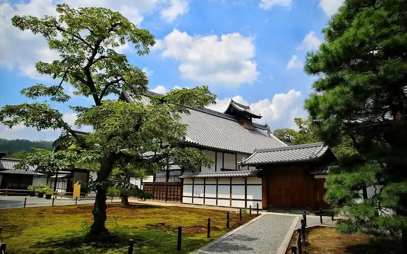 壁纸 日本,京都,名古屋,房屋,树木