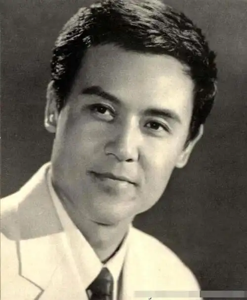 上影厂60年代3大男神罕见同台如今平均年龄超80岁却神采奕然