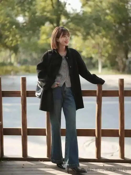 小个子女人穿衣的秘密,学会这3个技巧,好看时髦还增高|显高|v领|穿搭