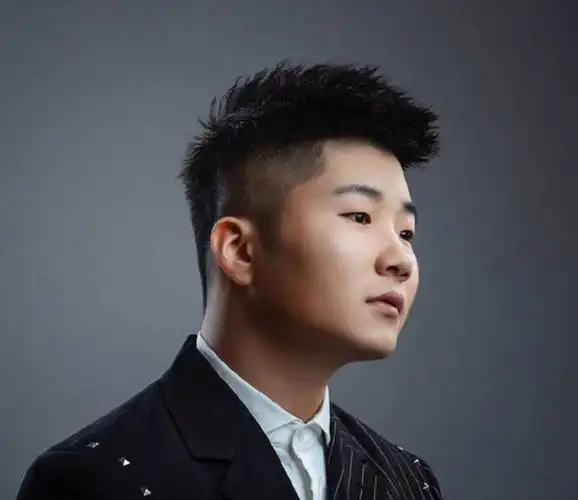 p>白小白,1994年1月10日出生于吉林省 a target="_blank" href="