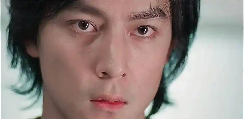 47岁吴彦祖携老婆出席活动,夫妻两人一脸皱纹难逃岁月摧残_照片_lisa