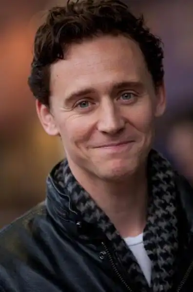 2019年世界公认十大美男排名,道格拉斯·布斯主演《罗密欧与朱丽叶》