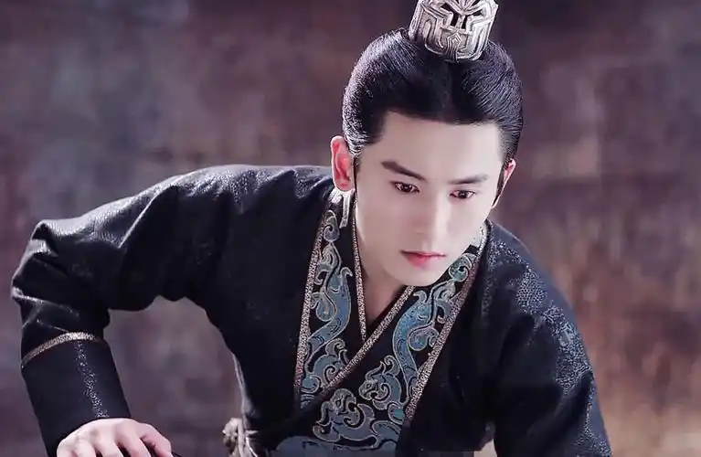 网上票选古装最帅男星,罗云熙第一后面排名却让你想不到