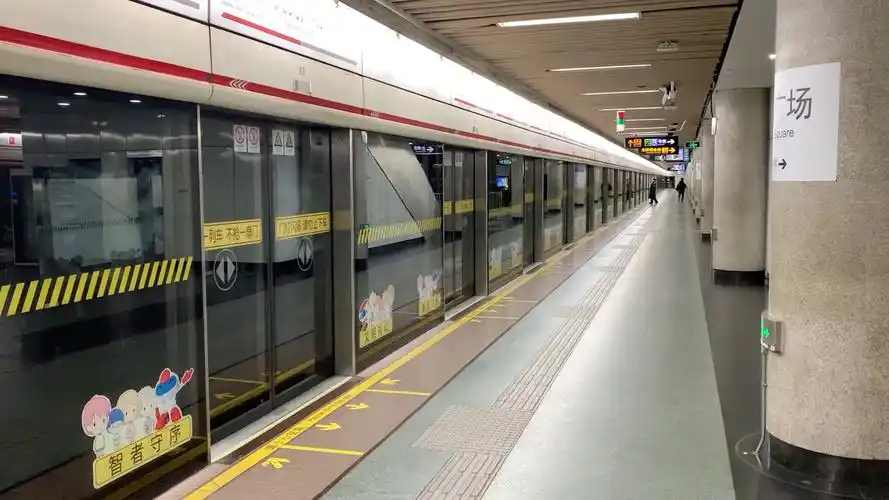 上海地铁一号线早高峰前的前三辆上火交路及莘庄,富锦路车辆实录