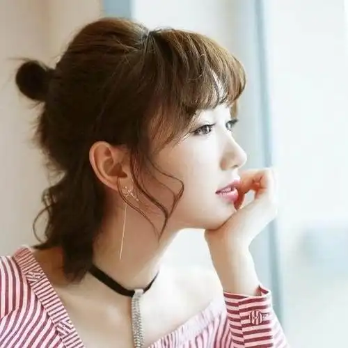 适合日常的短发编发/轻松解决你的尴尬期/可爱气质全拿捏