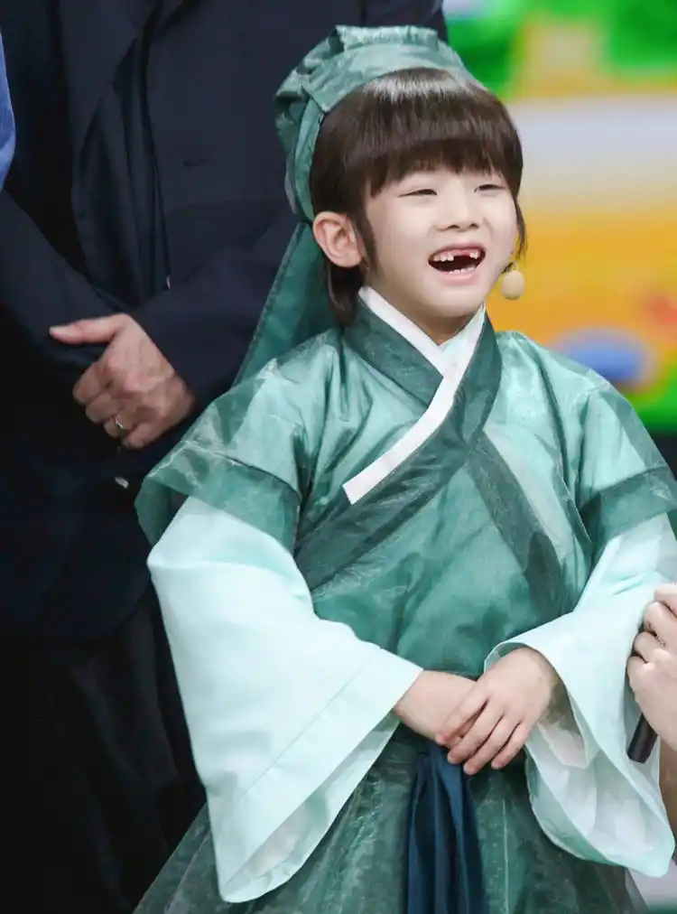 盘点古装剧中的童星,图三被赞美貌天仙,最后一个萌出天际?