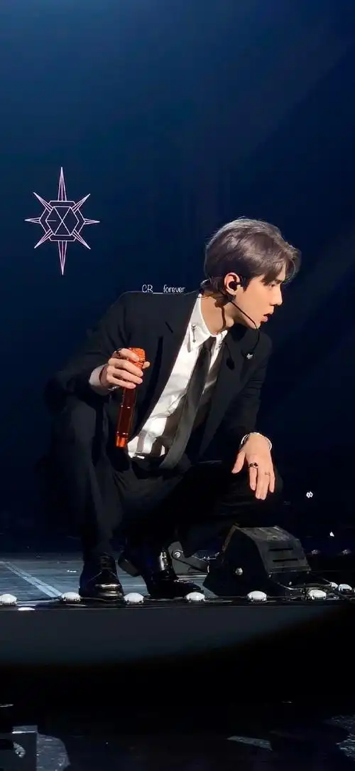 银发77西装  霸总    190922  cr.  #吴世勋#osh#吴世勋天朝top