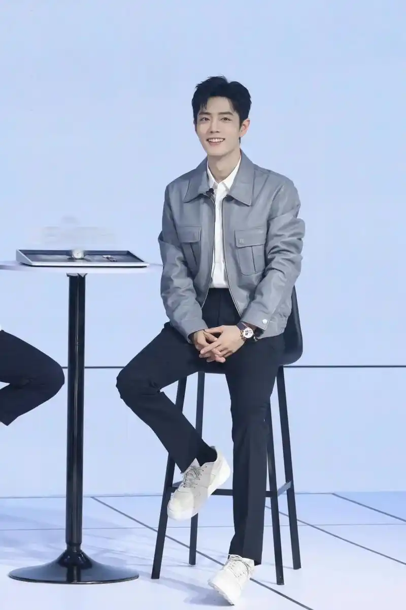 肖战的小飞侠睡前看看你的照片会比较好入睡哦