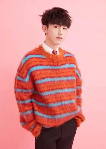 快乐大本营 202020200516:郭俊辰跳散装街舞 - 高清视频在线观看