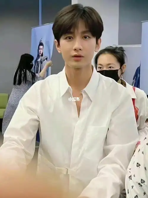 务工人员成毅进城营业的一天