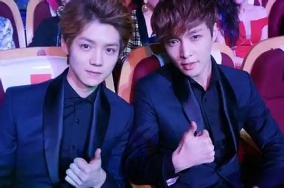 鹿晗跟张艺兴关系好吗 是一辈子的好兄弟