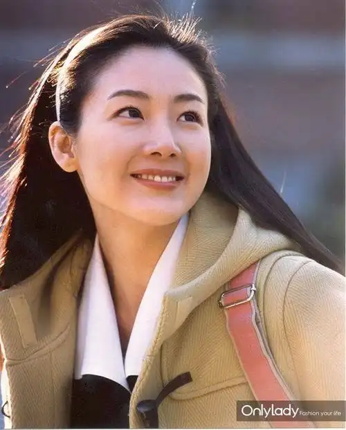 演了20年偶像剧的崔智友,怎么选了个it男嫁了?