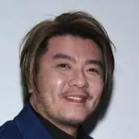 俄罗斯贵宾会284网址_油腻中年大叔微信头像 人到中年油腻大叔头像