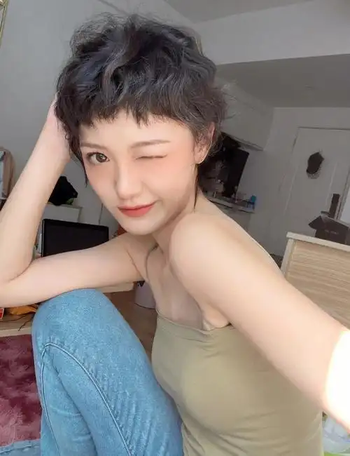 女生超短发帅气时尚 酷感十足超a短发 女生超短发发型设计#西安发型