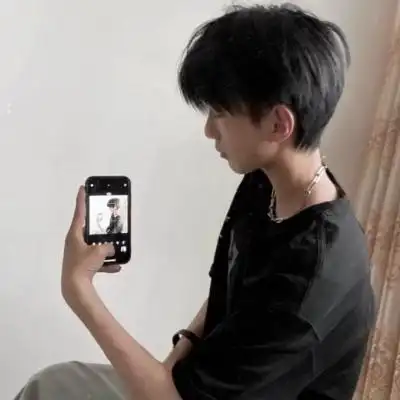 ins风高冷个性帅气的侧脸男生头像图片