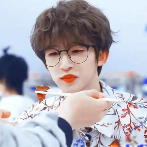 刘宇头像 原截许辄