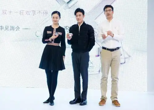 olay携手华润万家开启美肌派对 林雨申分享"超a"护肤秘笈_深港在线