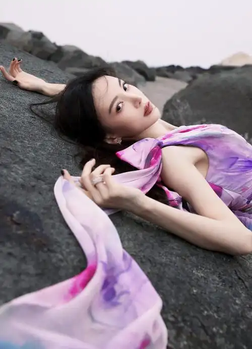 金晨姬气好重四迁楼