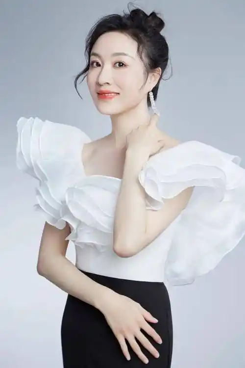 青春绽放 崭露新声_展演_王婷_中国交响乐团