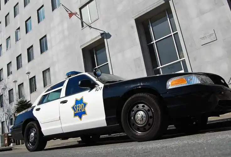 study documents steep decline in killings of polic